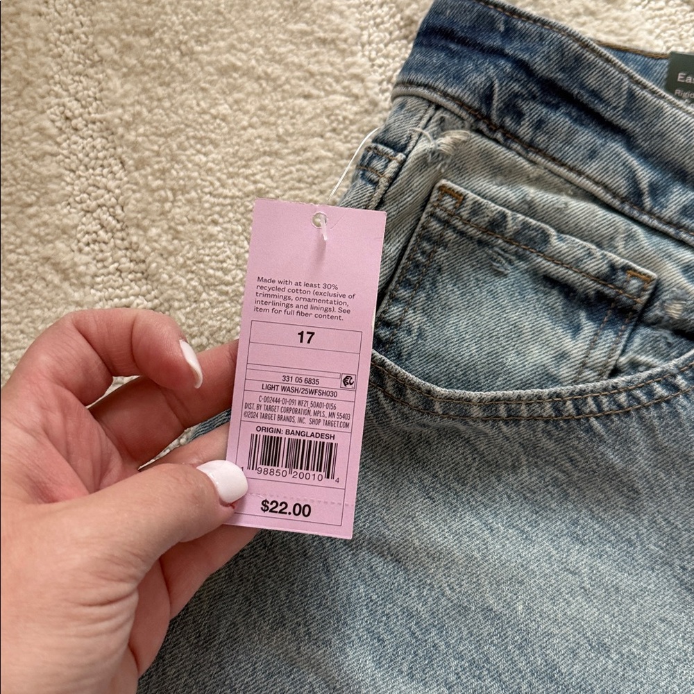 NEW- Wild Fable Easy Rigid Mid Rise Denim Shorts - Picture 4 of 10
